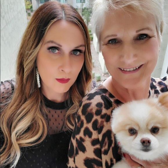 Meet your Posher, Sylvia - Picture 1 of 1